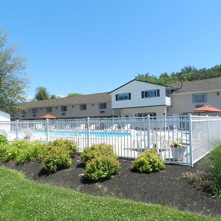 C-Way Resort Clayton Bagian luar foto
