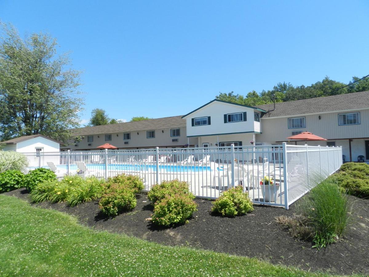 C-Way Resort Clayton Bagian luar foto